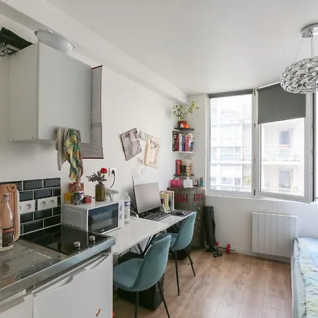 דירה Comfortable And Renovated 18 M Studio פריז